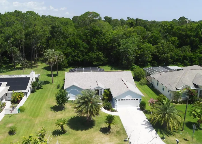 Heated Saltwater Pool, Sauna & Billiards